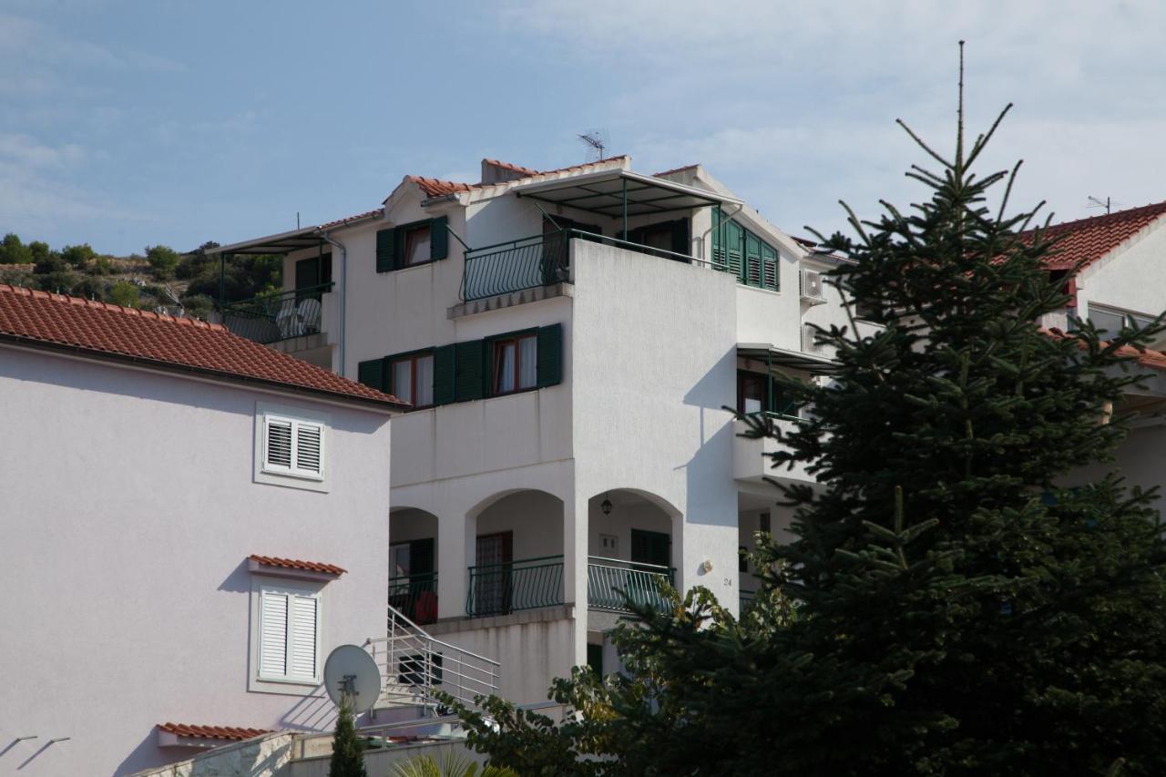 Apartments By The Sea Bilo, Primosten - 4191 Exteriér fotografie