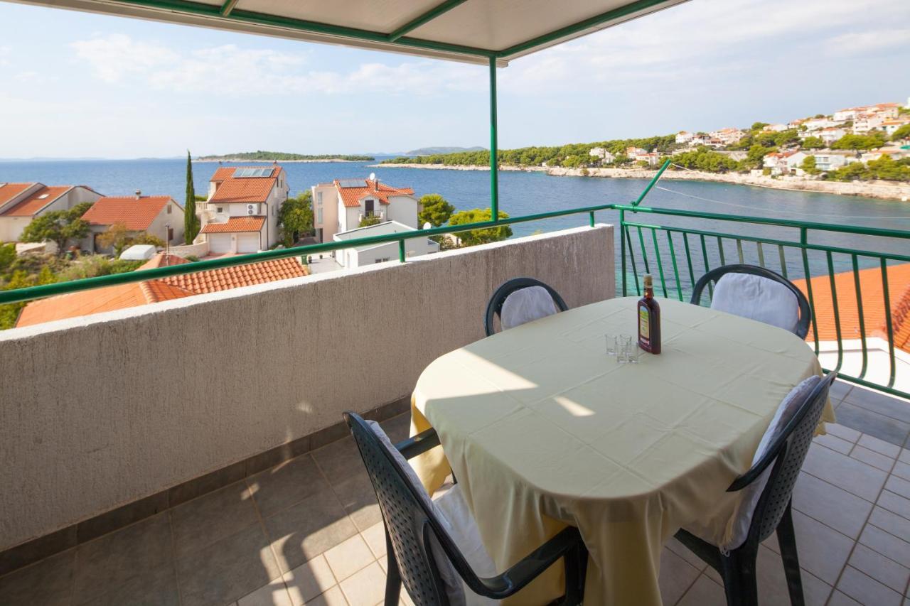 Apartments By The Sea Bilo, Primosten - 4191 Exteriér fotografie